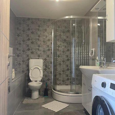 Rustika Apartment สปลิท ภายนอก รูปภาพ