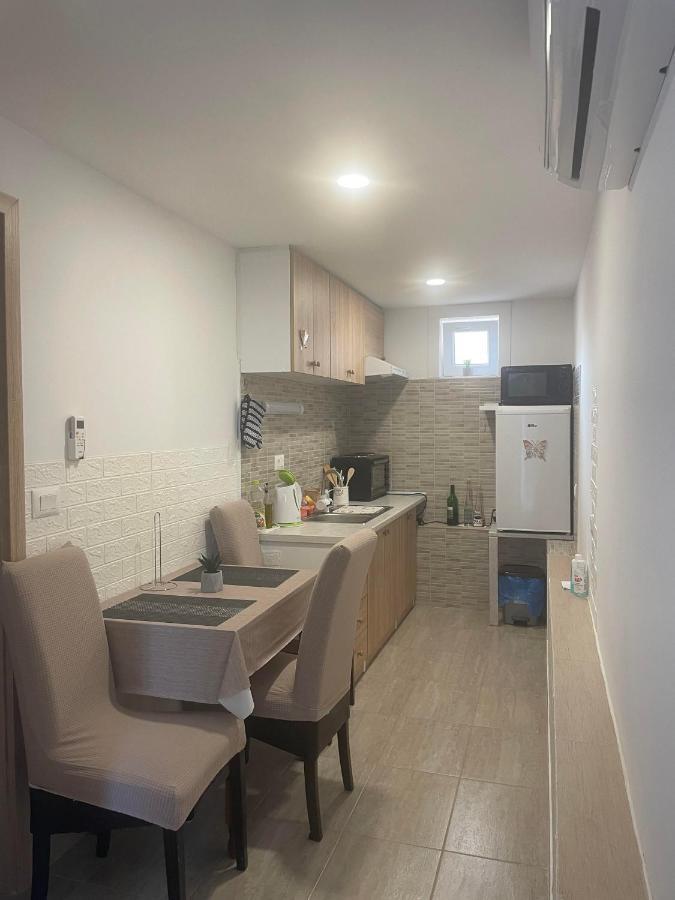 Rustika Apartment สปลิท ภายนอก รูปภาพ